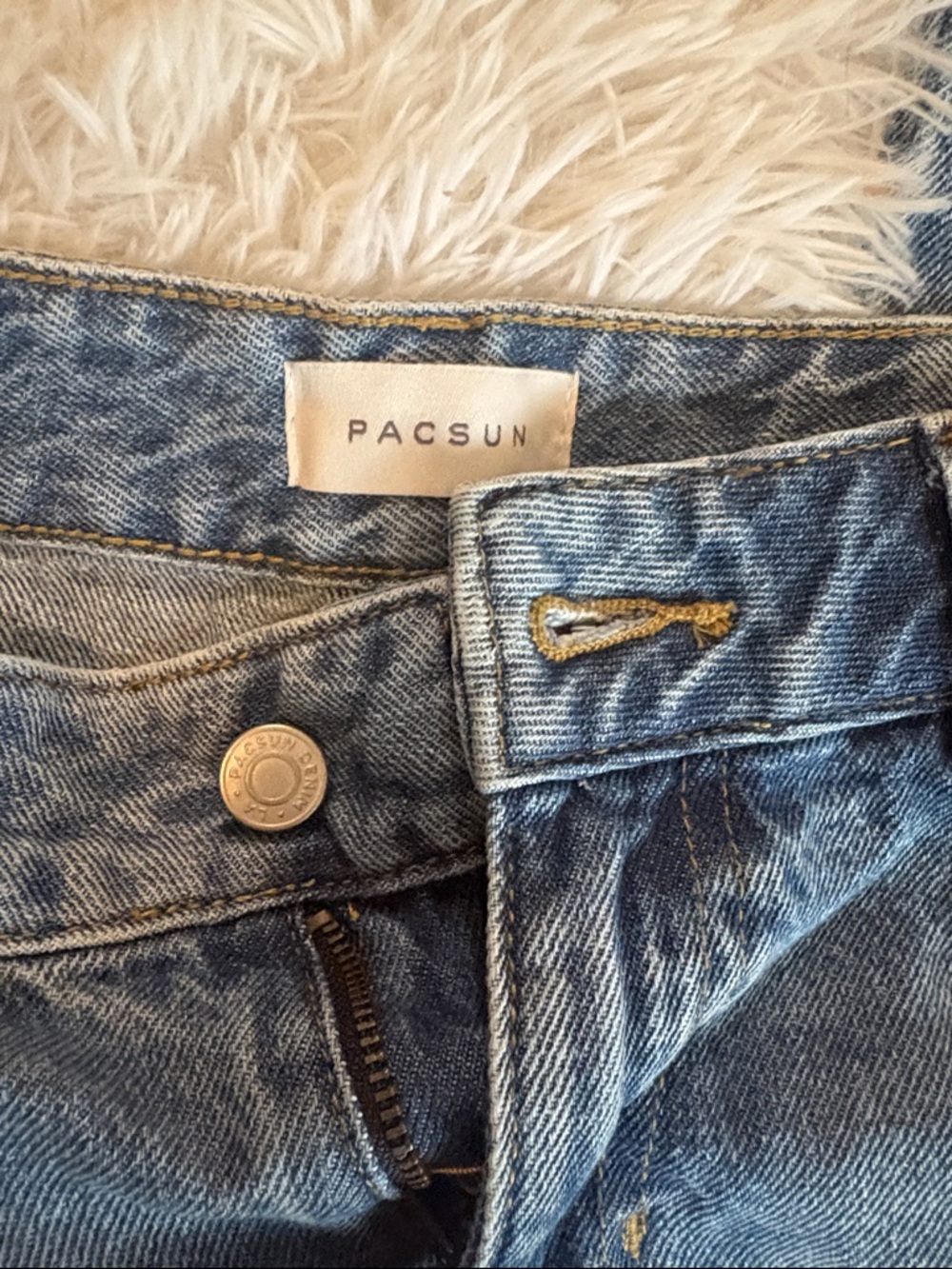 PacSun Casey Low Rise Baggy Wide Leg Jeans- Astrid - Picture 7 of 8
